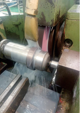 What are the Challenges in External Cylindrical Grinding of Graphite Material Components?? 3 Fig.2 The processing of external cylindrical grinding